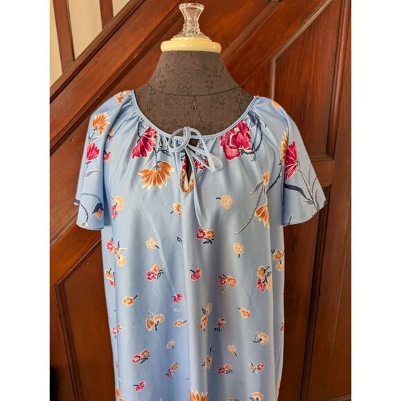 Vintage Blue Floral Nightgown With Flutter Sleeves & Tie Neckline 2x - Picture 2 of 6